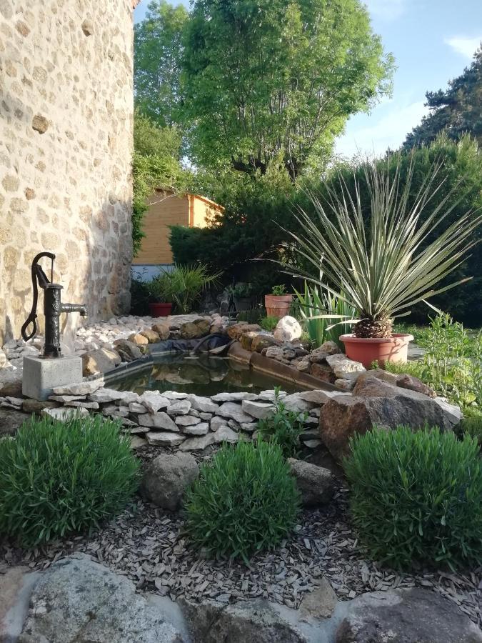 Chez Sophie Et Gilles Monistrol-sur-Loire Exterior foto